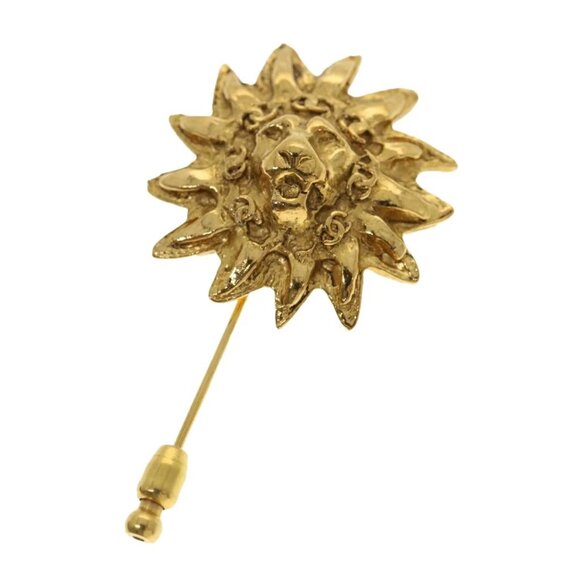 CHANEL Brooch metal Gold CC Auth 38119 - Picture 2 of 11